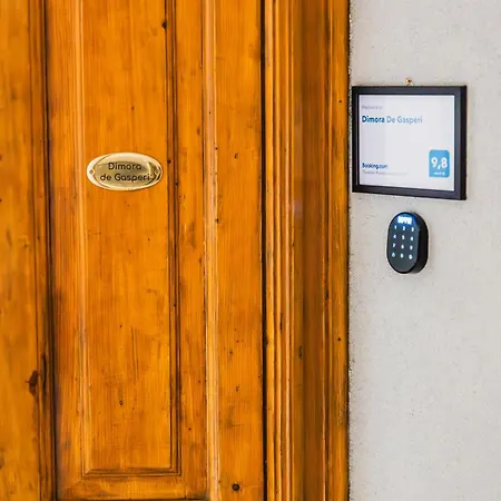 Dimora De Gasperi דירה *